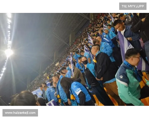 现场观赛新体验,沉浸式互动助力球迷全方位感受赛事魅力 现场观赛新体验,沉浸式互动助力球迷全方位感受赛事魅力