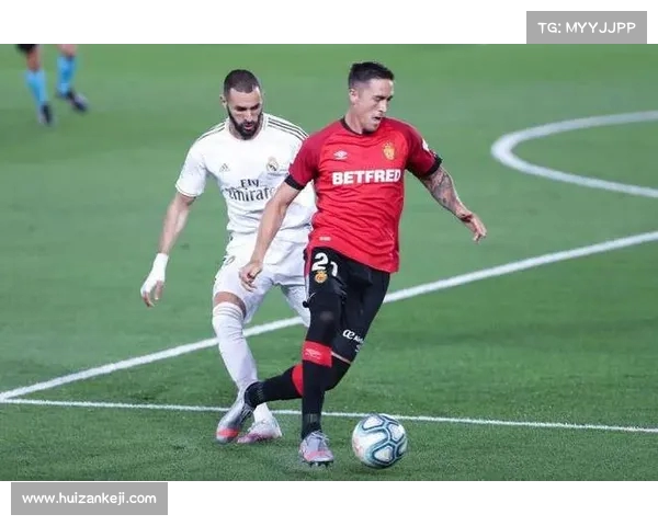 皇家贝蒂斯与科莫友谊赛爆发大规模群殴 两名球员染红被罚下场面失控